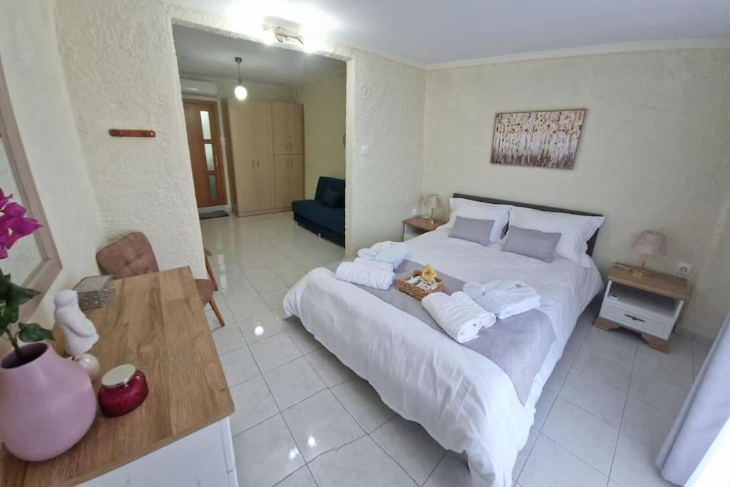 Argo Downtown Apartment Kálymnos Zewnętrze zdjęcie